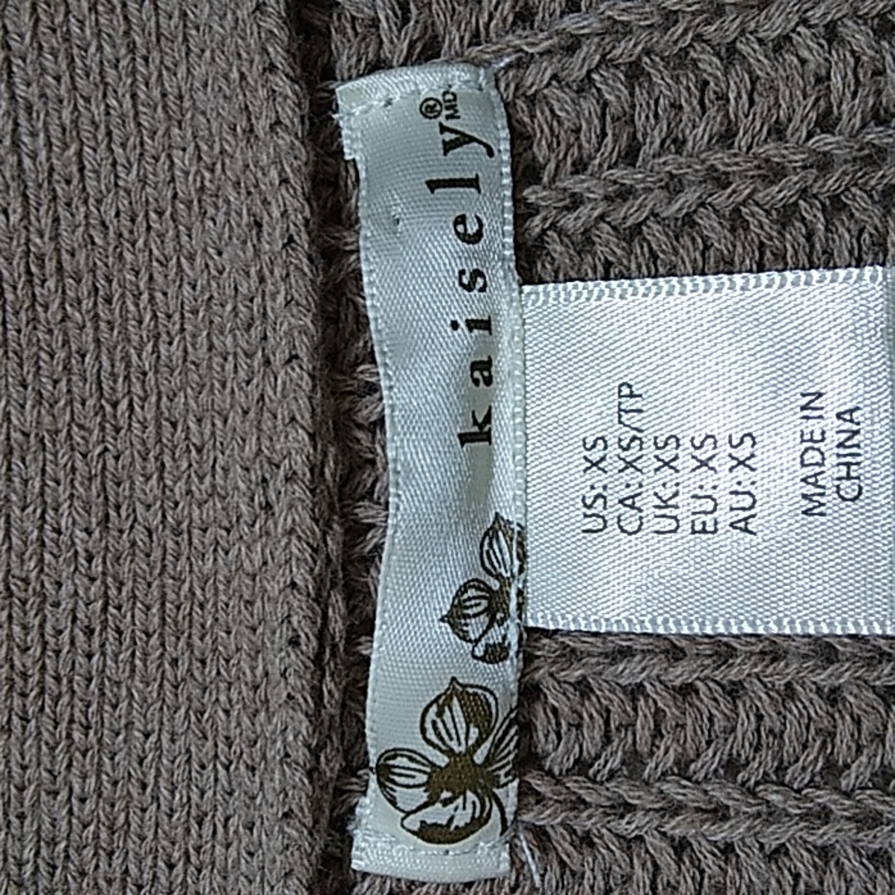 Kaisely Long Sleeve Sweater - Picture 2 of 3